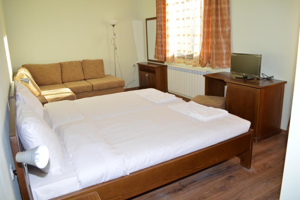 De-Yan Guest House Oreshak  Bilik gambar