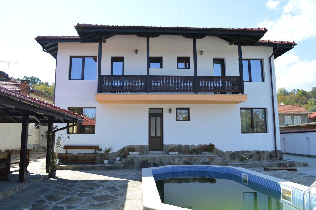De-Yan Guest House Oreshak  Luaran gambar